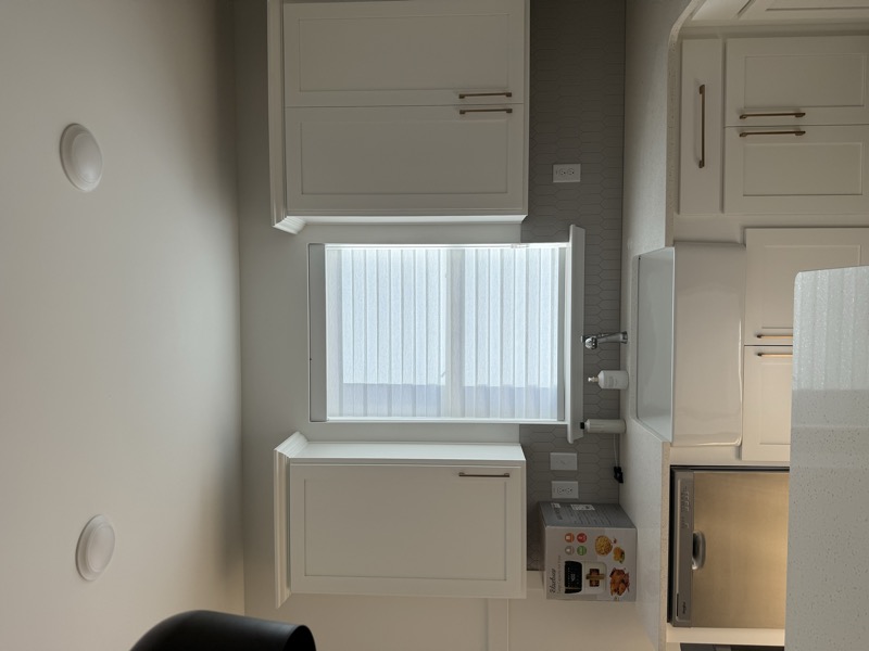 Farmhouse Kitchen Sheer Shade